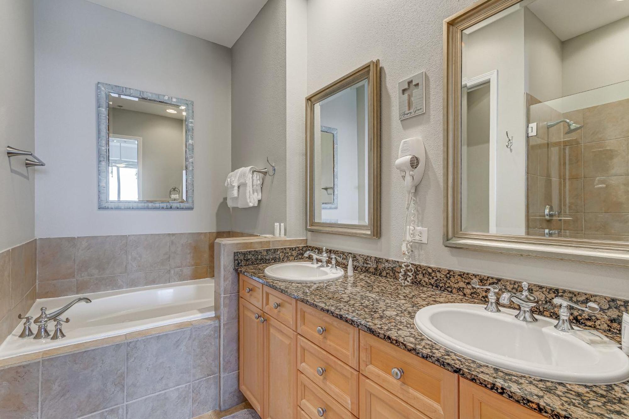 Pensacola Beach Penthouse With View And Pool Access! Buitenkant foto